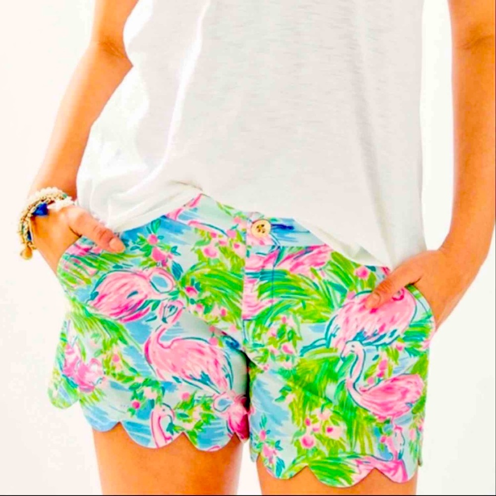NWT Lilly Pulitzer Buttercup stretch shorts in Floridita